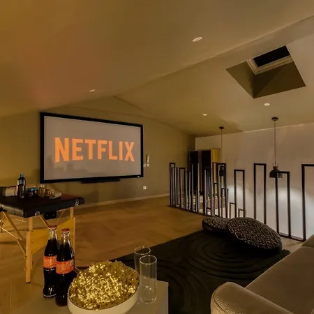 Casa de Férias Famille Jusqu'à 5, Cinéma Privé Et Balnéo Près De La Basilique
