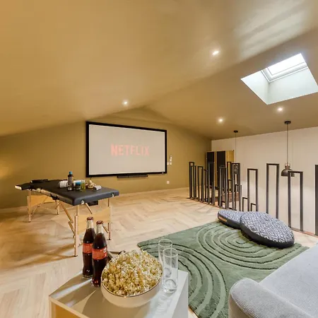 Famille Jusqu'à 5, Cinéma Privé Et Balnéo Près De La Basilique Casa de Férias Saint-Bertrand-de-Comminges